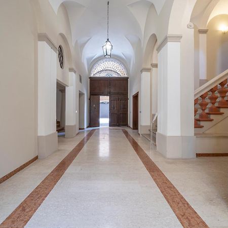 Via Emilia Centro - Stupendo Appartamento A Modena Exteriör bild