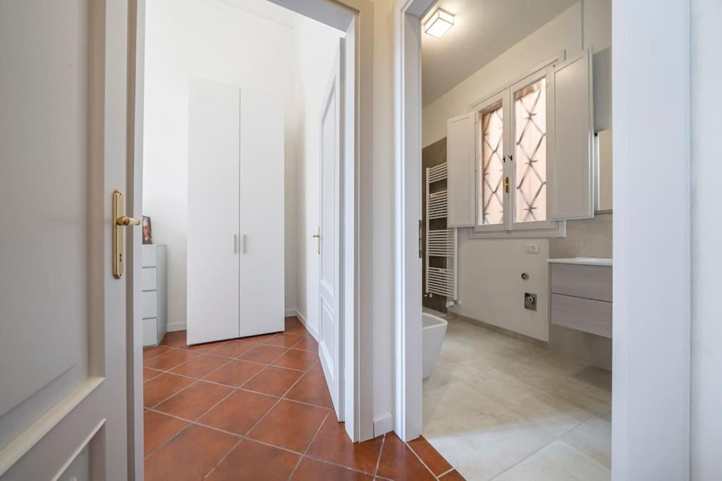 Via Emilia Centro - Stupendo Appartamento A Modena Exteriör bild