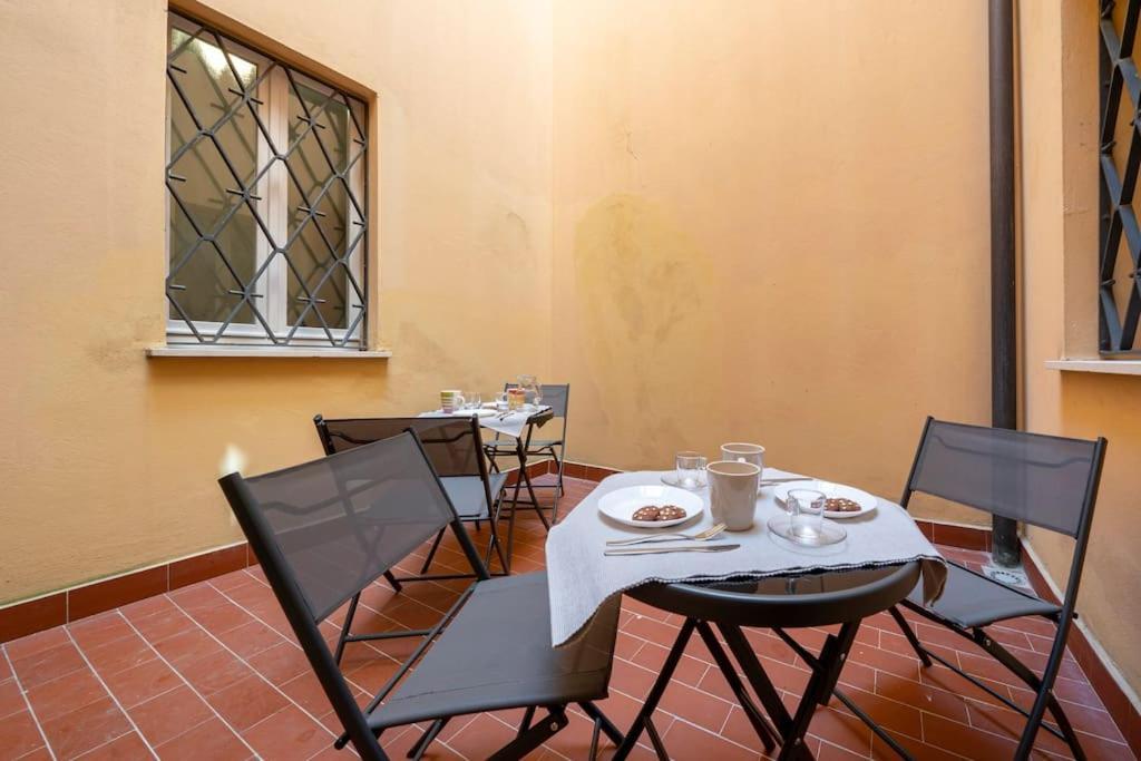 Via Emilia Centro - Stupendo Appartamento A Modena Exteriör bild
